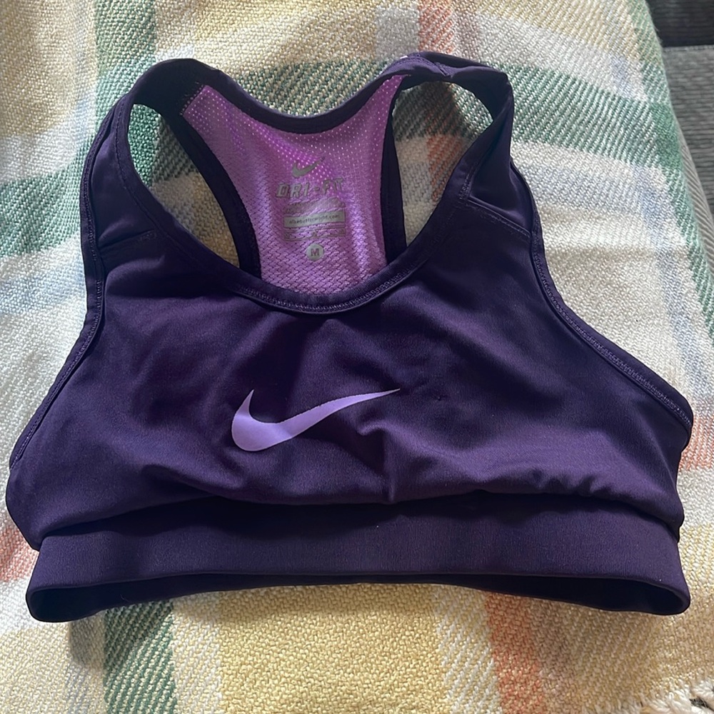 Girls Nike pro top